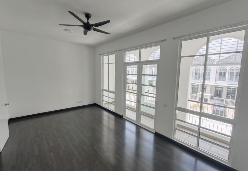 Merrydale @ Eco Majestic