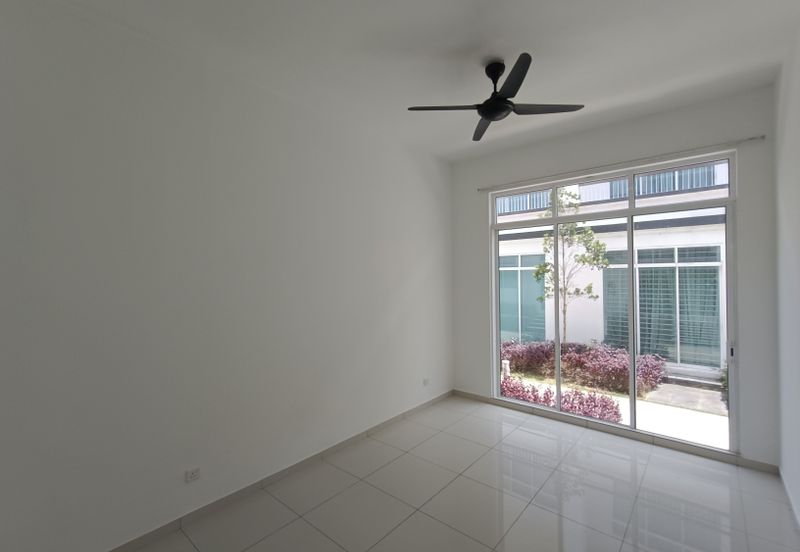 Merrydale @ Eco Majestic