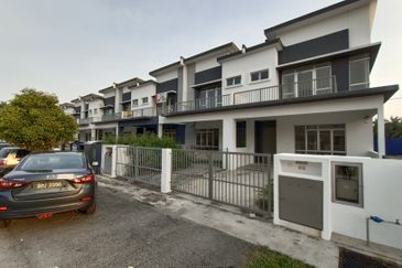 Taman Warisan Hijauan, Dengkil