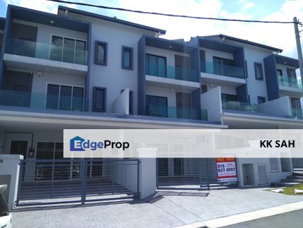 (22x70 FULL LOAN) 3 STOREY SUPERLINK @ TAMAN SERI SEGAR, Selangor, Semenyih