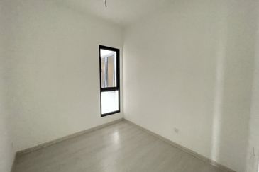 Equine Residence @ Equine Park