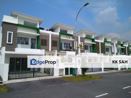 (FULL LOAN) 2 STOREY SUPERLINK @ CLOVER HOMES, SEMENYIH, Selangor, Semenyih