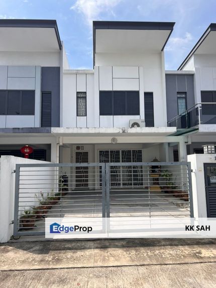 (20x75 RENOVATED) 2 STOREY @ KAJANG EAST, SEMENYIH, Selangor, Semenyih