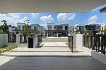 Frossa @ Setia Ecohill 2