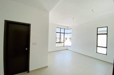 Frossa @ Setia Ecohill 2