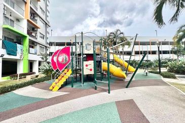 D'Cerrum Apartment @ Setia EcoHill