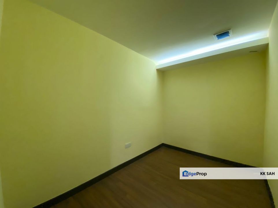 (RENOVATED) 2 STOREY @ TAMAN KANTAN PERMAI, Selangor, Kajang