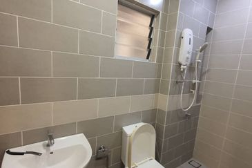 Parkfield Residences, Tropicana Heights