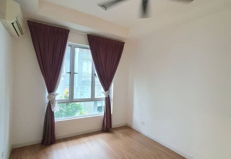 Parkfield Residences, Tropicana Heights