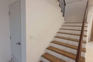 Parkfield Residences, Tropicana Heights