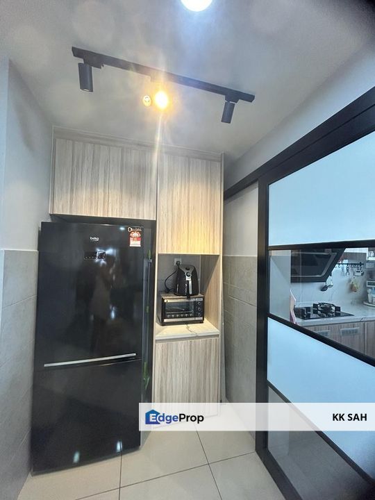 (FULLY RENOVATED + FURNISHED) RESIDENSI SUTERA 7 @ KAJANG, Selangor, Kajang