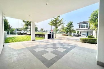 Tenderfields @ Eco Majestic