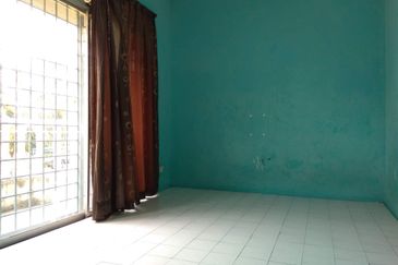 Pulau Indah ( Pulau Lumut )