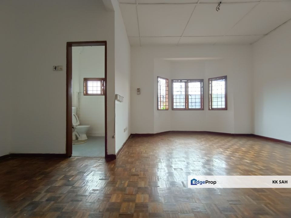 (FULLY EXTENDED UP & DOWN) 2 STOREY @ TAMAN KAJANG MEWAH, Selangor, Kajang