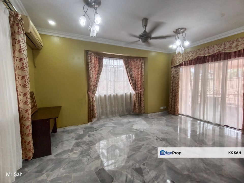 (RENOVATED) 2 STOREY BUNGALOW @ TAMAN TASIK SEMENYIH, Selangor, Semenyih