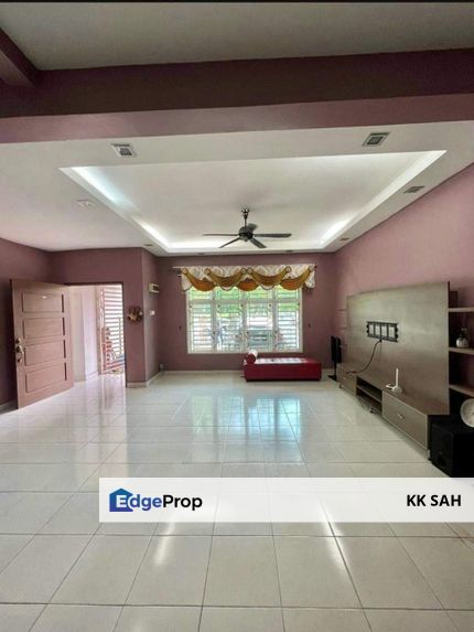 (RENOVATED + FACING OPEN) VILLA IMPIANA, Selangor, Semenyih