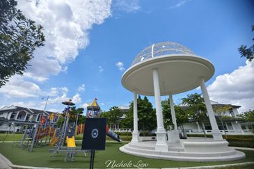 Cradleton @ Eco Majestic