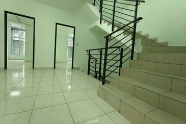 Bangi Avenue 3, Seksyen 7