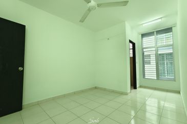 Bangi Avenue 3, Seksyen 7