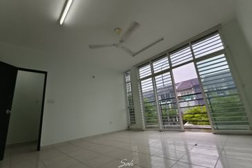 Bangi Avenue 3, Seksyen 7