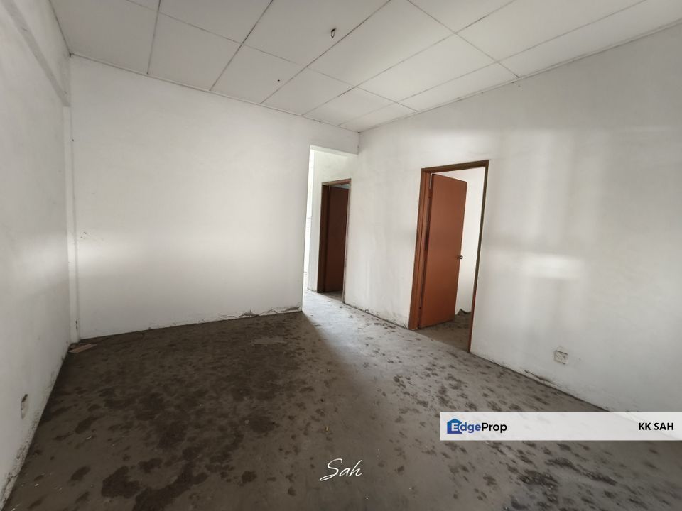 FLAT TAMAN SRI HANECO @ JALAN SUNGAI LALANG, SEMENYIH, Selangor, Semenyih