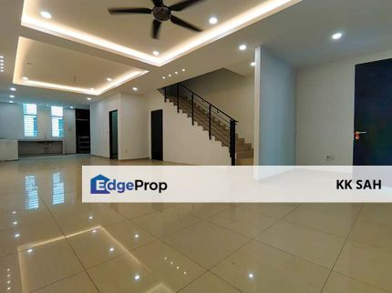 (RENOVATED) 3 STOREY LINK HOUSE @ BANGI AVENUE 3, Selangor, Bangi