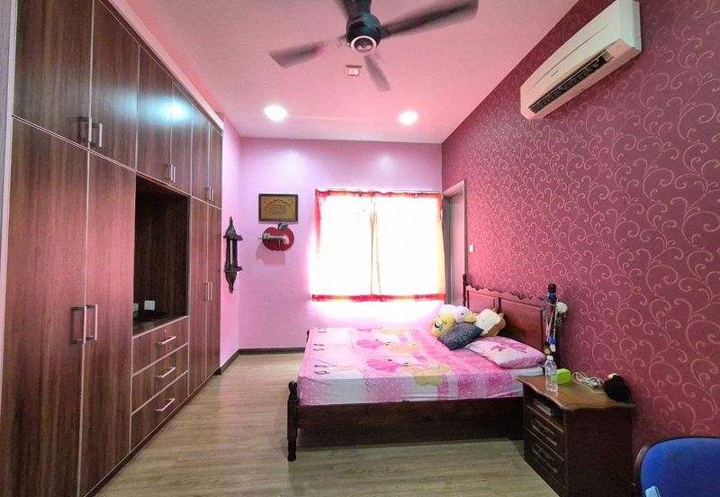 Jalan K2 Villas S1/3