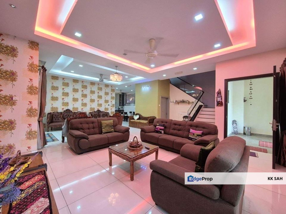 (40x80 RENOVATED) 2 STOREY SEMI-D @ K2 VILLAS, KAJANG 2, Selangor, Semenyih