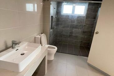 (NEW) 3.5 STOREY SEMI-D @ TAMAN PUNCAK INDAH