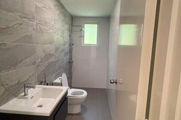 (NEW) 3.5 STOREY SEMI-D @ TAMAN PUNCAK INDAH