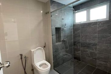 (NEW) 3.5 STOREY SEMI-D @ TAMAN PUNCAK INDAH