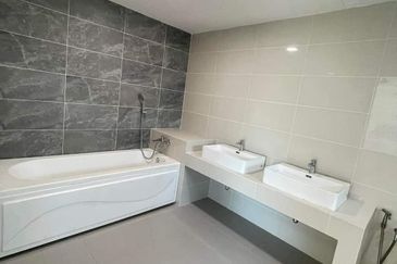 (NEW) 3.5 STOREY SEMI-D @ TAMAN PUNCAK INDAH