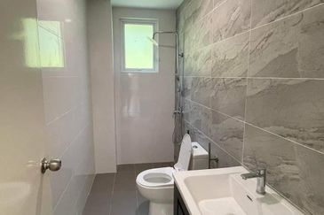 (NEW) 3.5 STOREY SEMI-D @ TAMAN PUNCAK INDAH