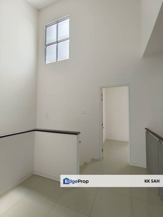 (24x70 FULL LOAN) 3 STOREY SUPERLINK @ FAIRFIELD RESIDENCES, TROPICANA HEIGHTS, Selangor, Semenyih