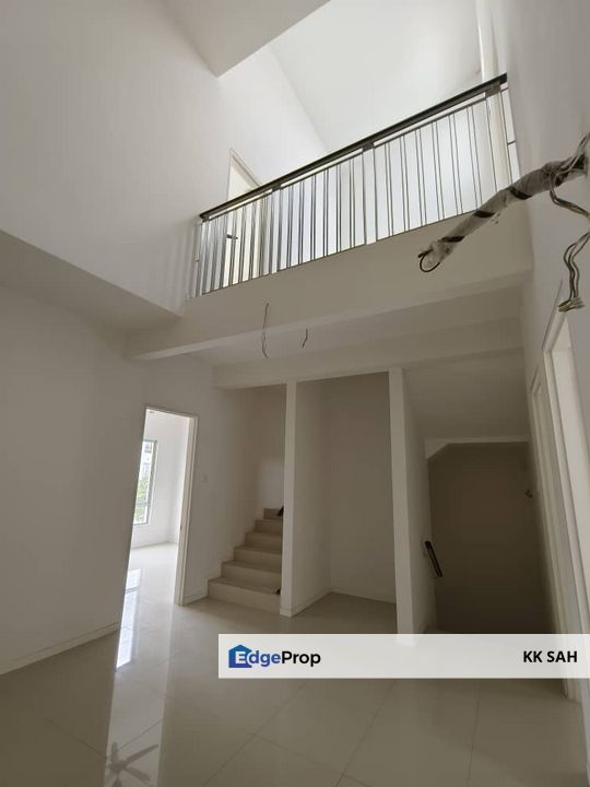 (24x70 FULL LOAN) 3 STOREY SUPERLINK @ FAIRFIELD RESIDENCES, TROPICANA HEIGHTS, Selangor, Semenyih