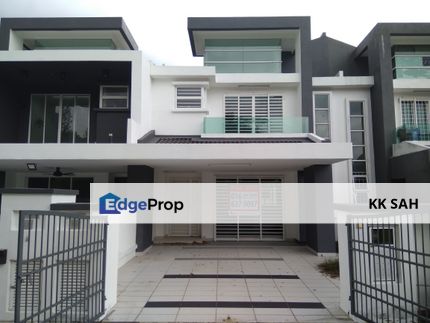 (CHEAPEST SUPERLINK) 2 STOREY SUPER-LINK @ TIARA EAST, Selangor, Semenyih