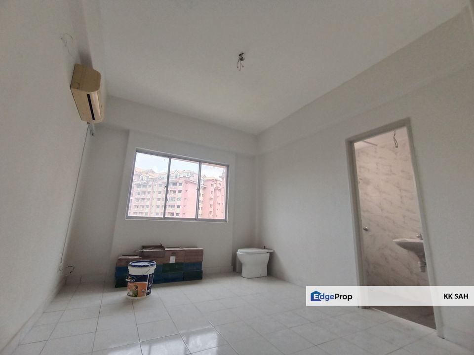 (4 ROOMS) ANGGERIK VILLA 2 @ BANDAR TEKNOLOGI KAJANG, Selangor, Semenyih