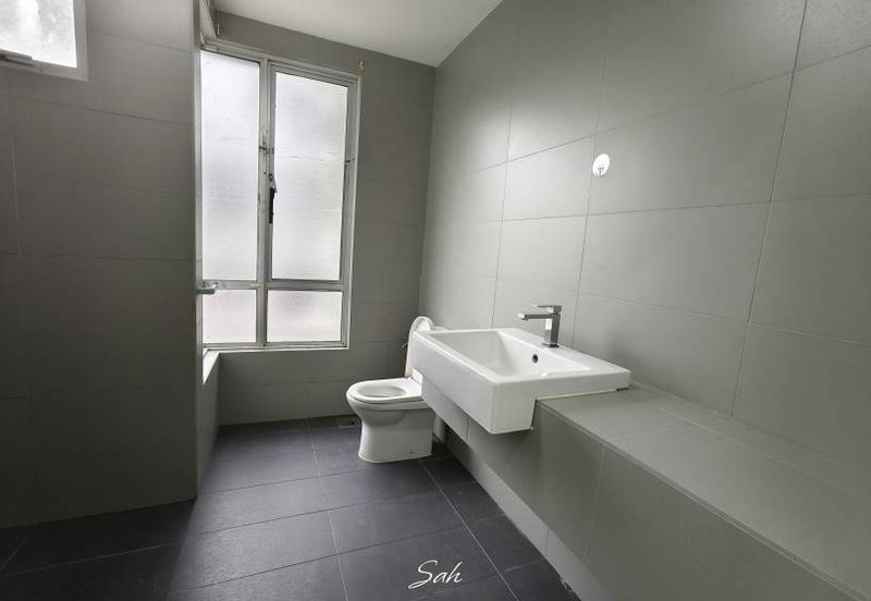 Fairfield Residences, Tropicana Heights