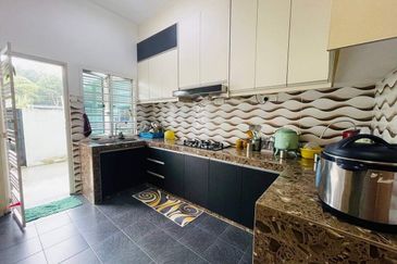 Taman Mutiara Rinching