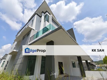 (BRAND NEW) 3 STOREY SEMI-D @ SAUJANA HEIGHTS, Selangor, Kajang