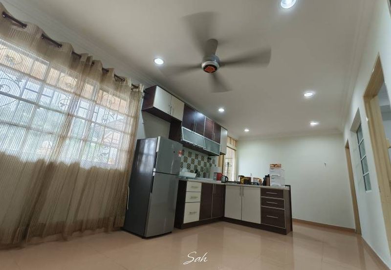 Bandar Tun Hussein Onn