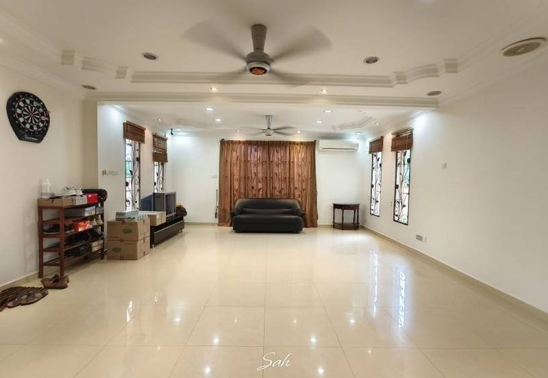 Bandar Tun Hussein Onn