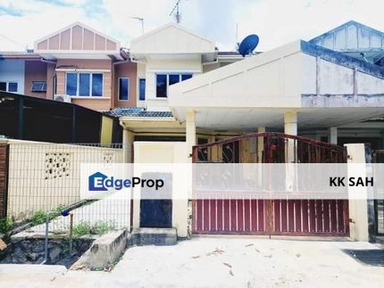 (FACING OPEN + RENOVATED) 2 STOREY @ BANDAR TEKNOLOGI KAJANG, Selangor, Semenyih