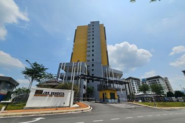 Vista Sri Tanjung Condominium