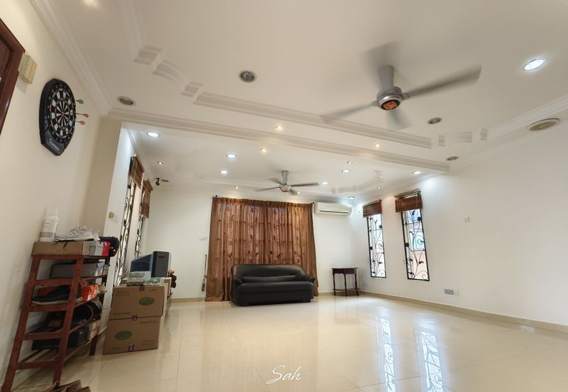 Bandar Tun Hussein Onn