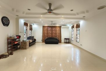 Bandar Tun Hussein Onn