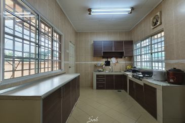 Bandar Tun Hussein Onn