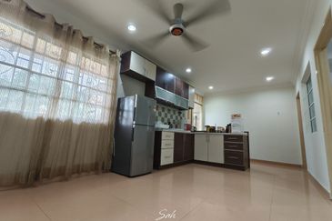 Bandar Tun Hussein Onn