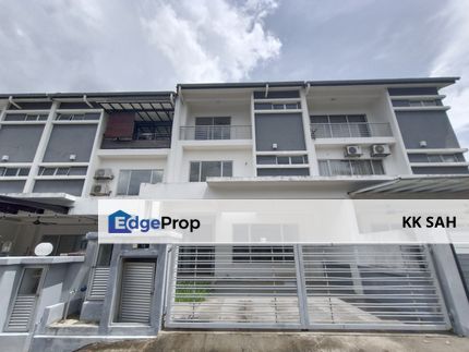 (CHEAPEST 24x70 FULL LOAN) 3 STOREY SUPERLINK @ FAIRFIELD RESIDENCES, Selangor, Semenyih