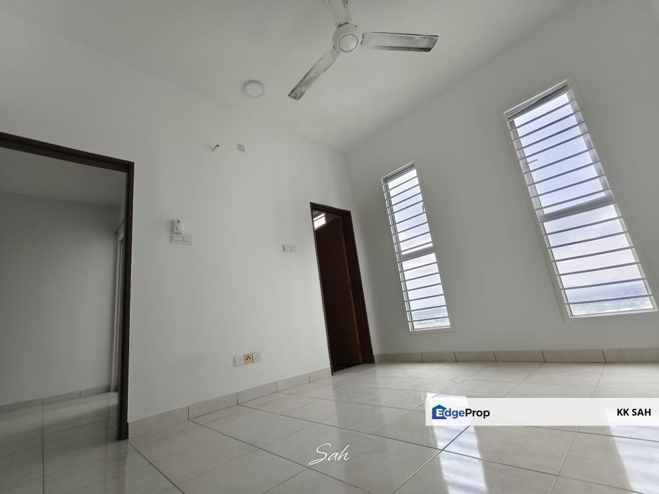 (CASH BACK + FULL LOAN) ASCOTTE BOULEVARD @ SEMENYIH, Selangor, Semenyih